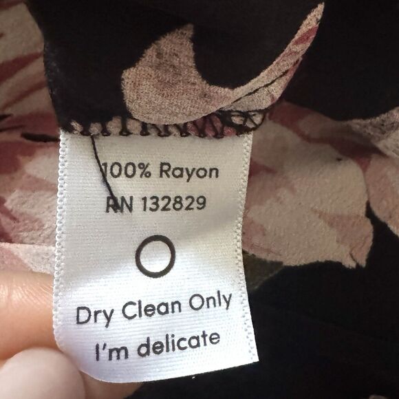 Privacy Please Women’s Fit & Flare Floral Print Mini Dress Long Sleeve - Picture 5 of 16